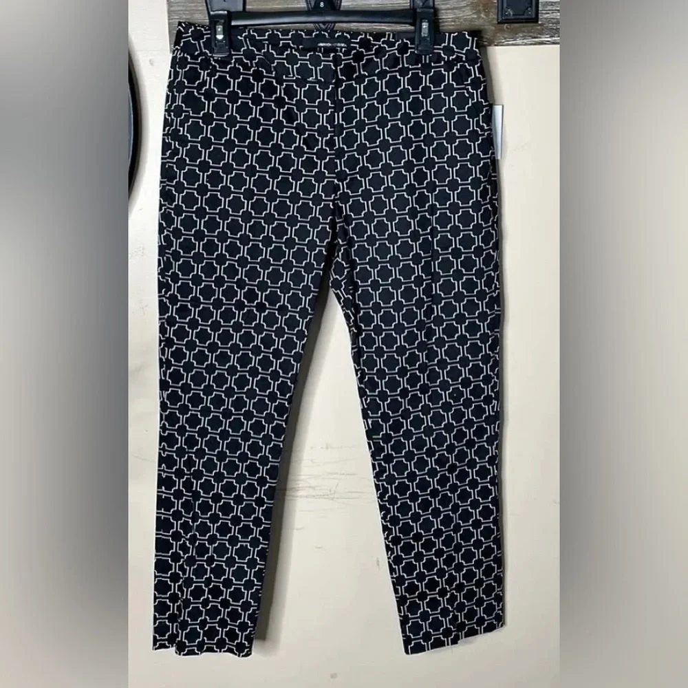 Amanda +Chelsea contemporary fit ankle pants - Picture 1 of 6